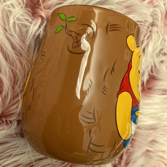 BNWT!✨ Adorable Disney’s Winnie the Pooh Mug with Honey Dipper! 🐻🍯 - Picture 5 of 6